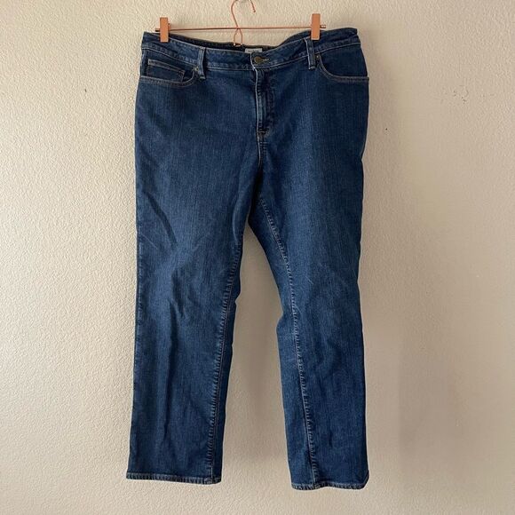 L.L. Bean Denim - LL bean favorite fit flannel lined jeans‎